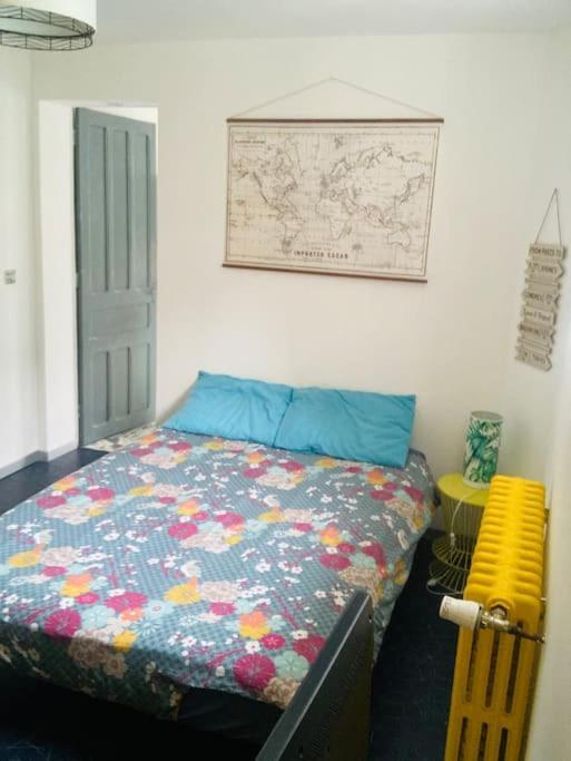 Logement Independant,Calme A 2 Pas Du Centre Ville Lannion Buitenkant foto